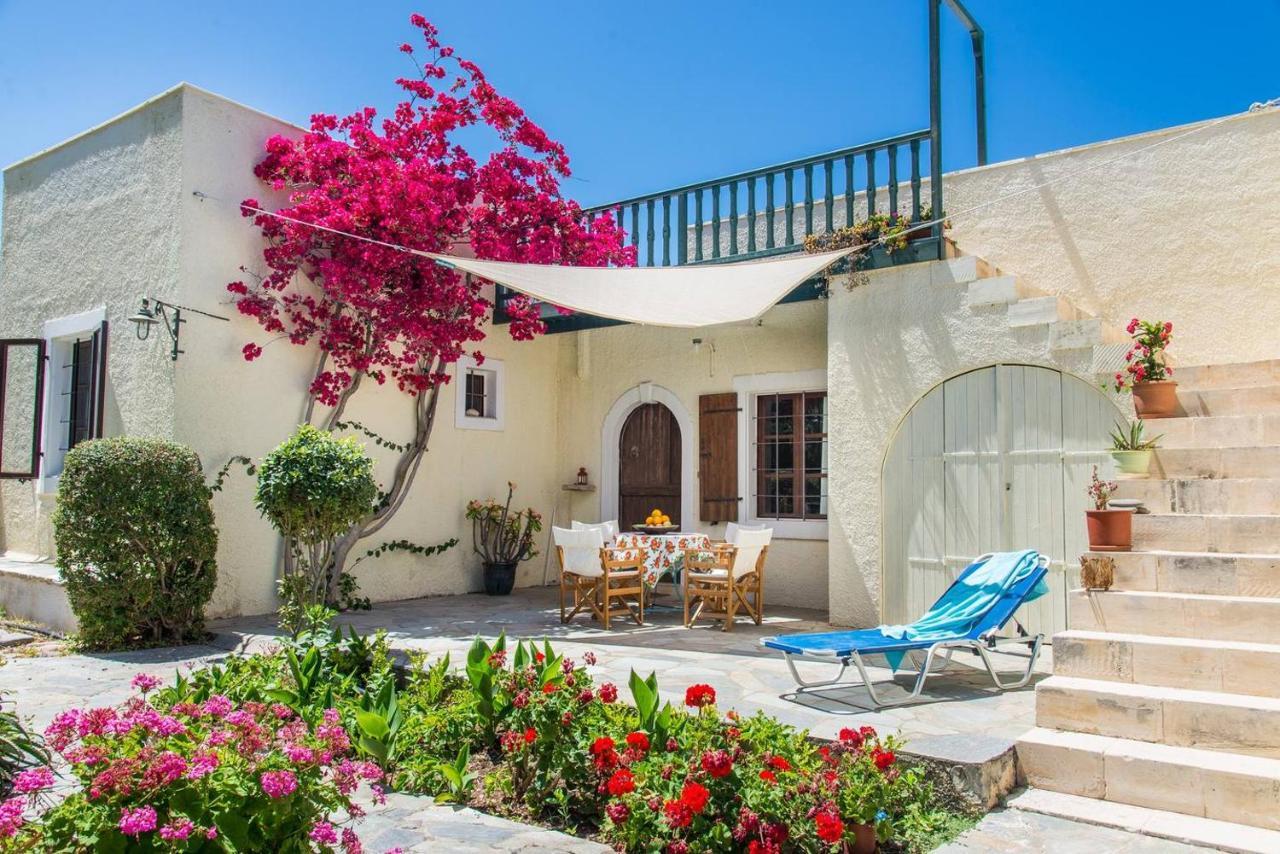 Bougainvillea House In Crete Sitia  Exterior photo
