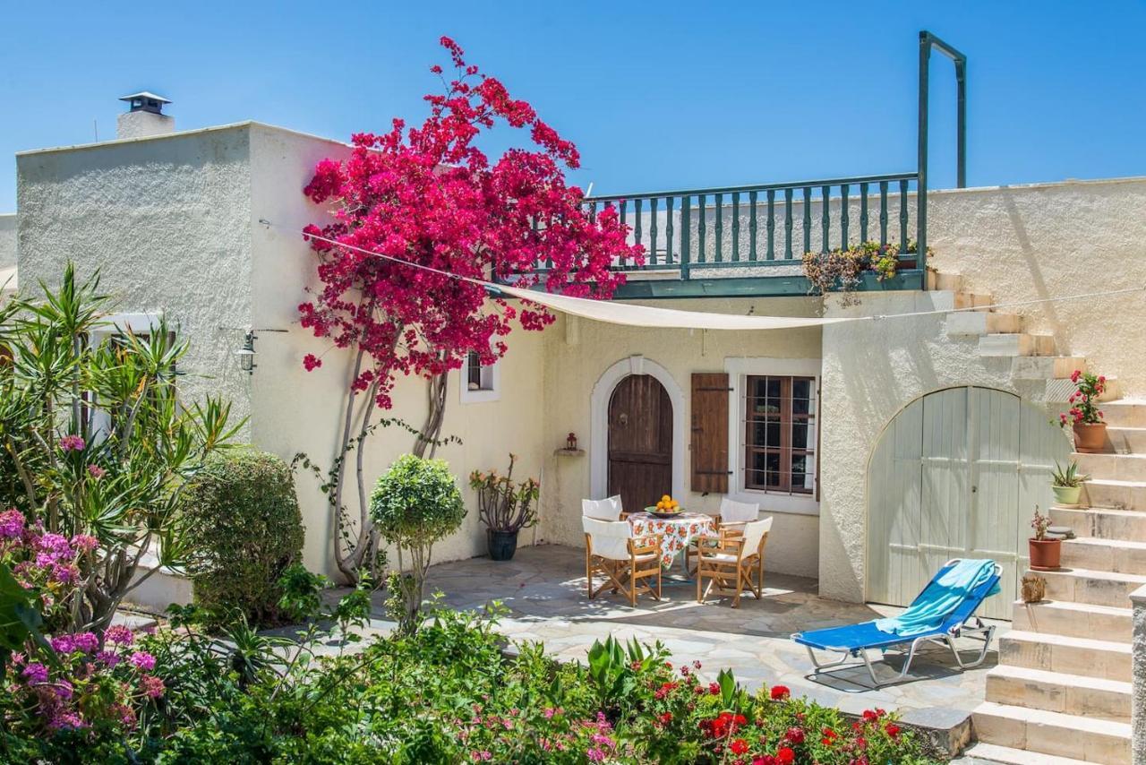 Bougainvillea House In Crete Sitia  Exterior photo